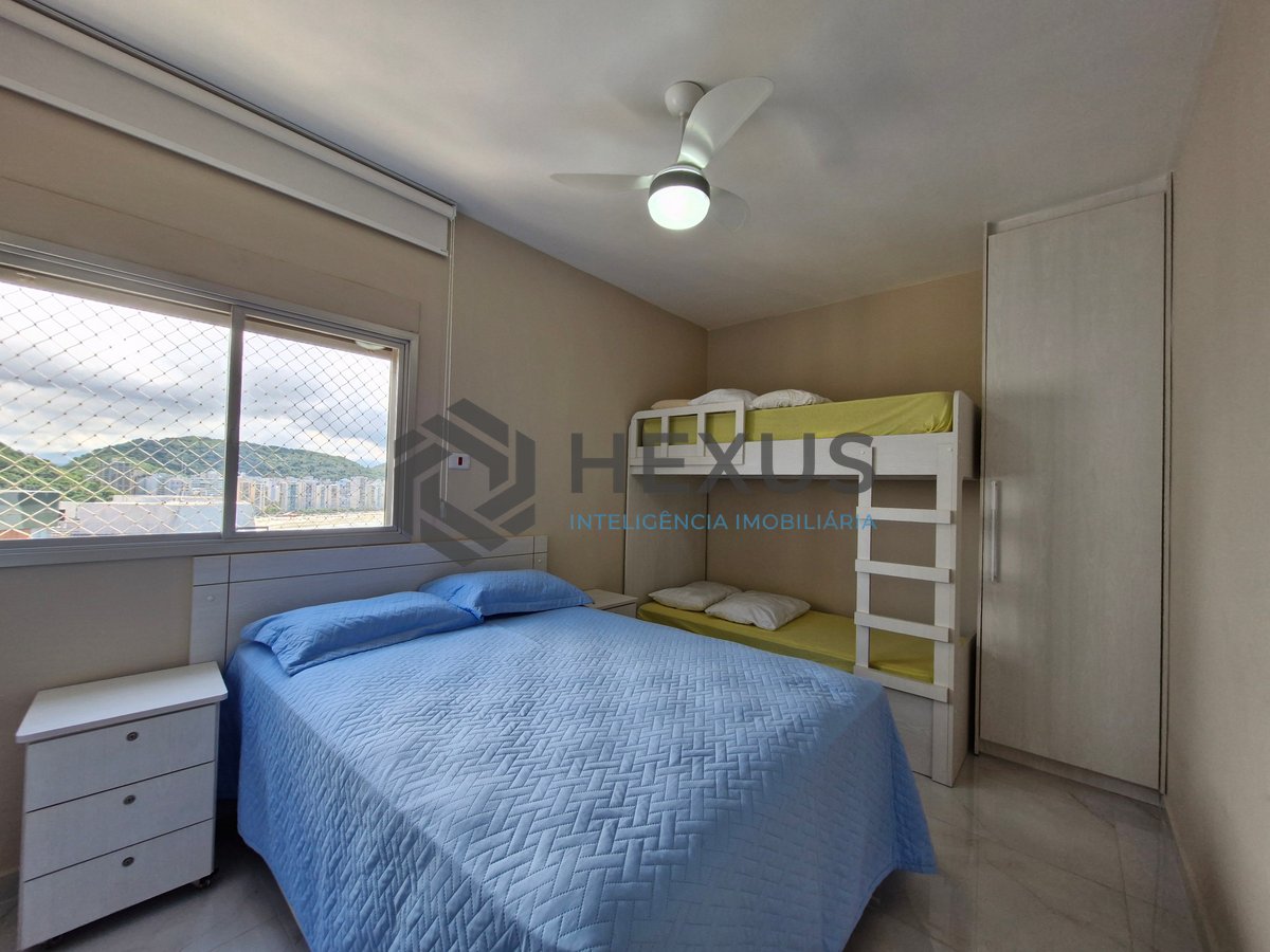 Foto 14 de Apartamento frente mar com varanda e lazer na Praia das Asturias, Guaruja