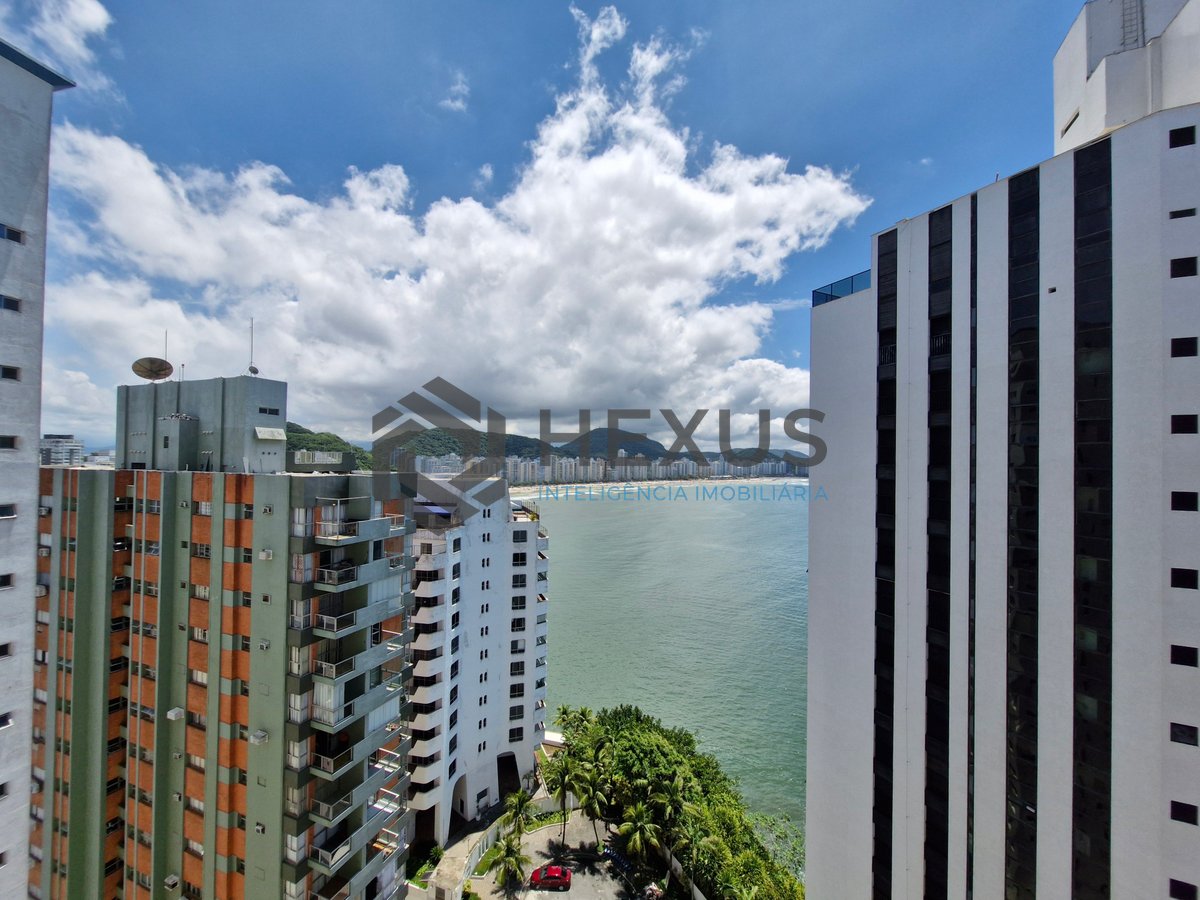 Foto 4 de Apartamento frente mar com varanda e lazer na Praia das Asturias, Guaruja