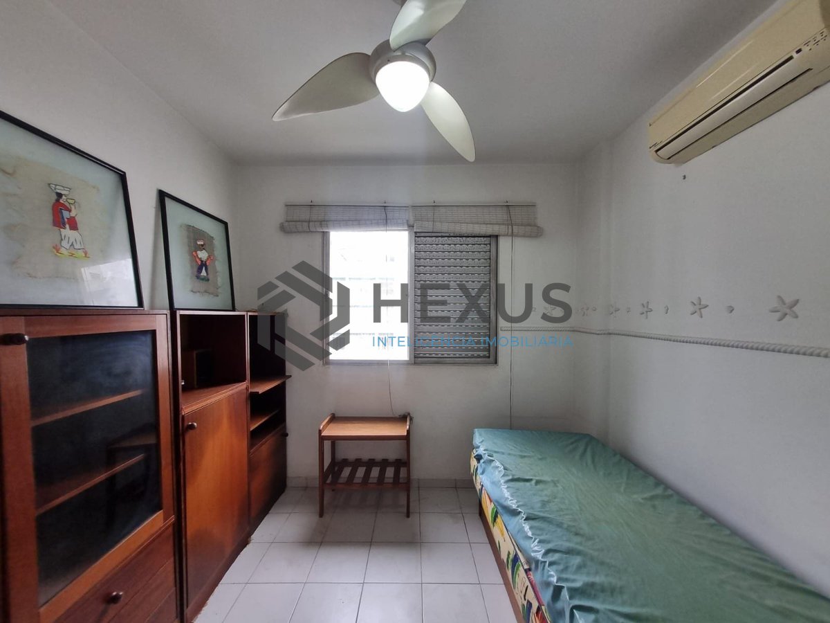 Foto 8 de Apartamento com varanda na beira mar da Praia das Pitangueiras, Guaruja