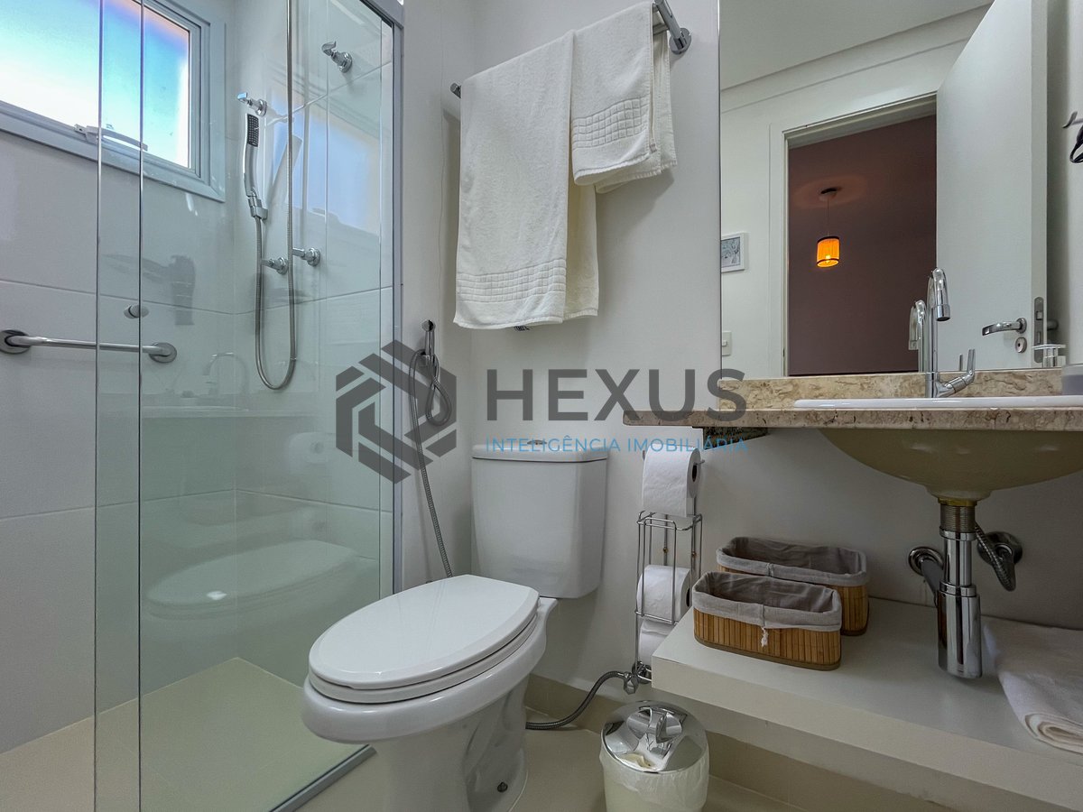 Foto 19 de Apartamento com varanda gourmet e lazer em prédio novo na Praia das Pitangueiras, Guaruja