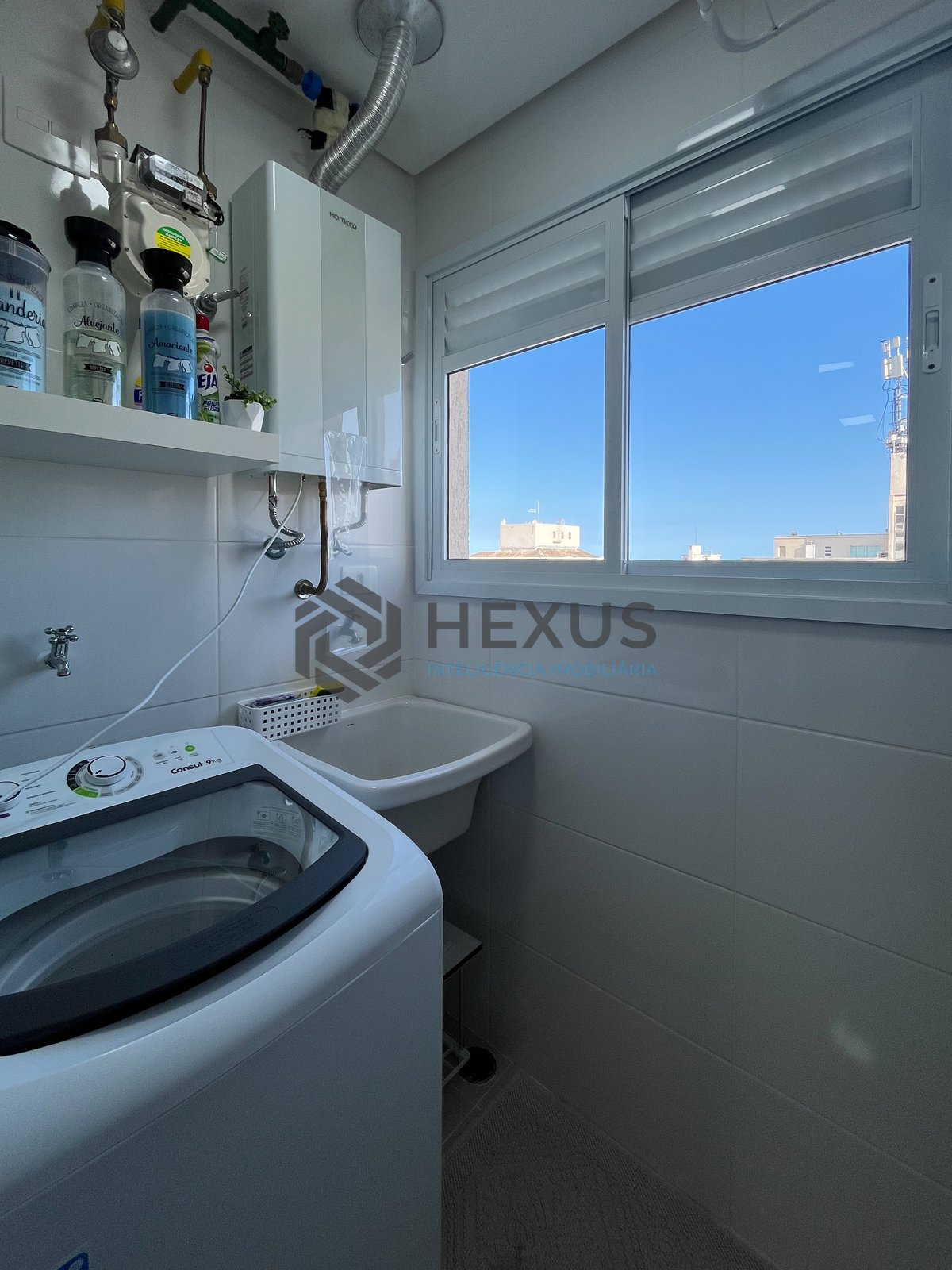 Foto 24 de Apartamento com varanda gourmet e lazer em prédio novo na Praia das Pitangueiras, Guaruja