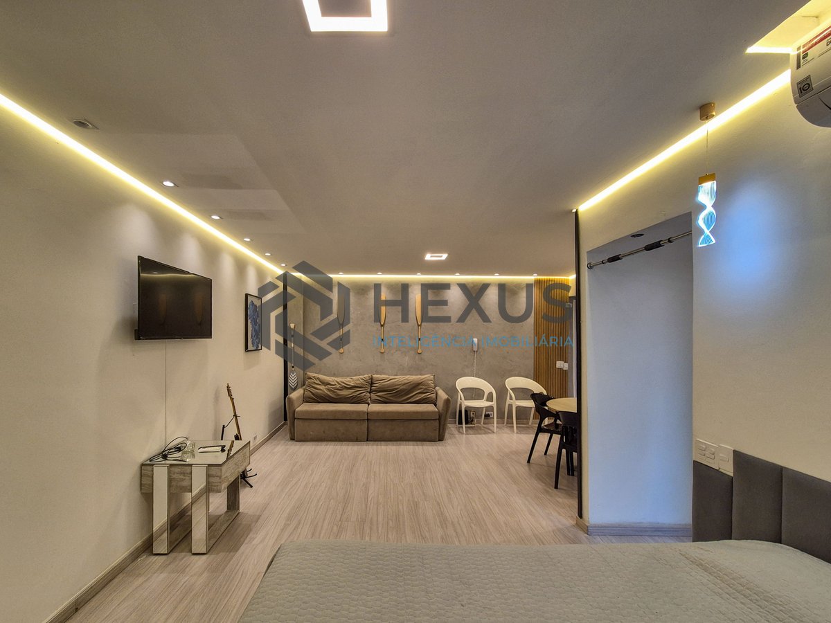 Foto 6 de Apartamento reformado e mobiliado na Praia das Pitangueiras, Guaruja