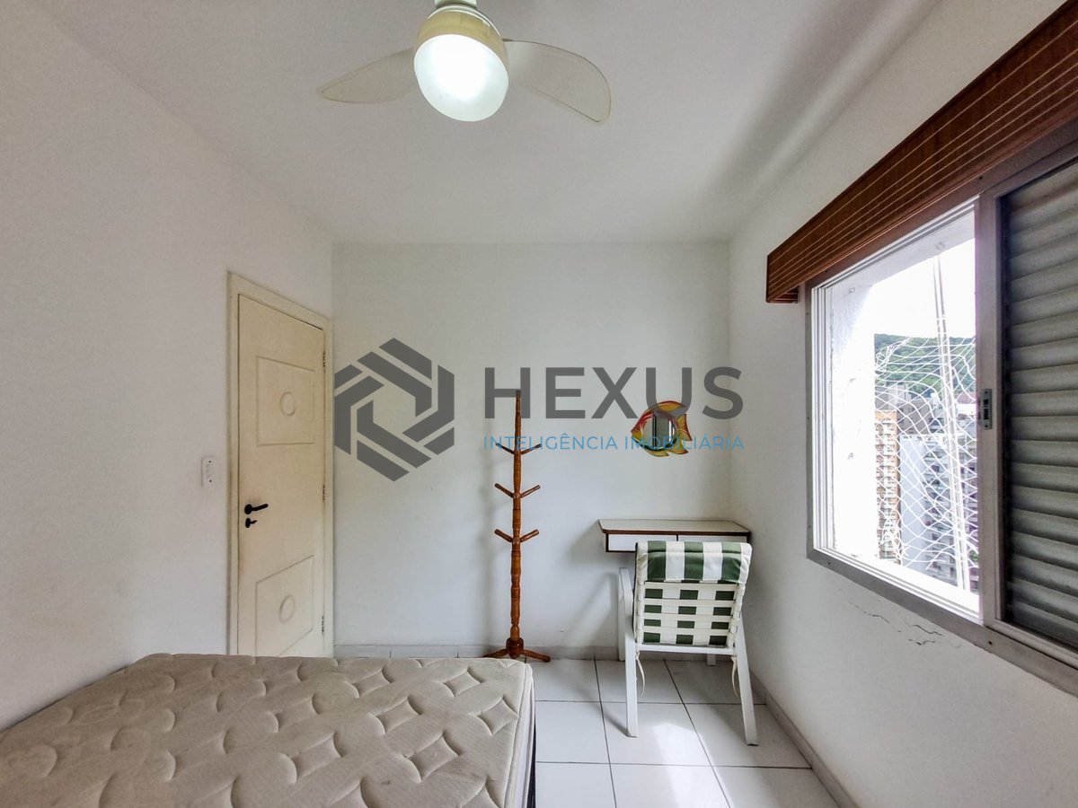 Foto 15 de Apartamento com varanda e lazer a duas quadras da Praia das Pitangueiras, Guaruja