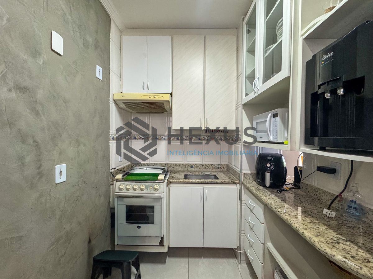 Foto 15 de Apartamento reformado frente mar  com lazer nas Pitangueiras, Guarujá
