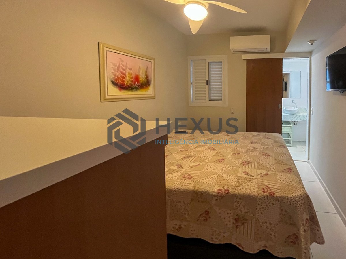 Foto 19 de Apartamento com varanda vista mar e lazer na beira mar da Praia das Pitangueiras, Guaruja