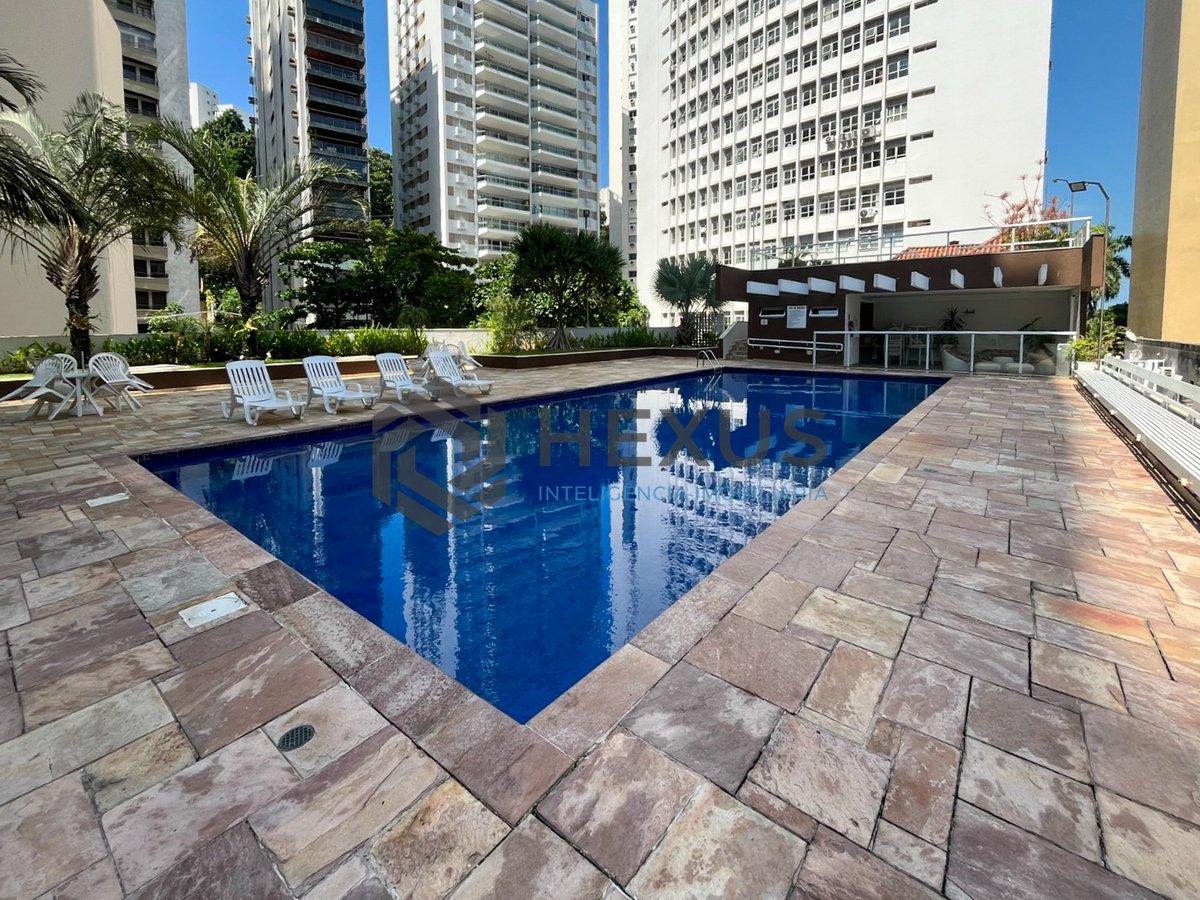 Foto 25 de Apartamento com varanda vista mar e lazer na beira mar da Praia das Pitangueiras, Guaruja