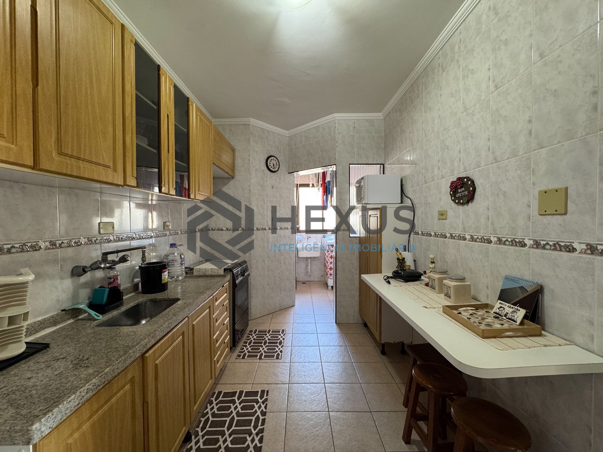 Foto 22 de Apartamento com varanda e lazer na Praia das Asturias, Guaruja
