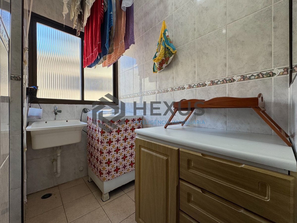 Foto 26 de Apartamento com varanda e lazer na Praia das Asturias, Guaruja