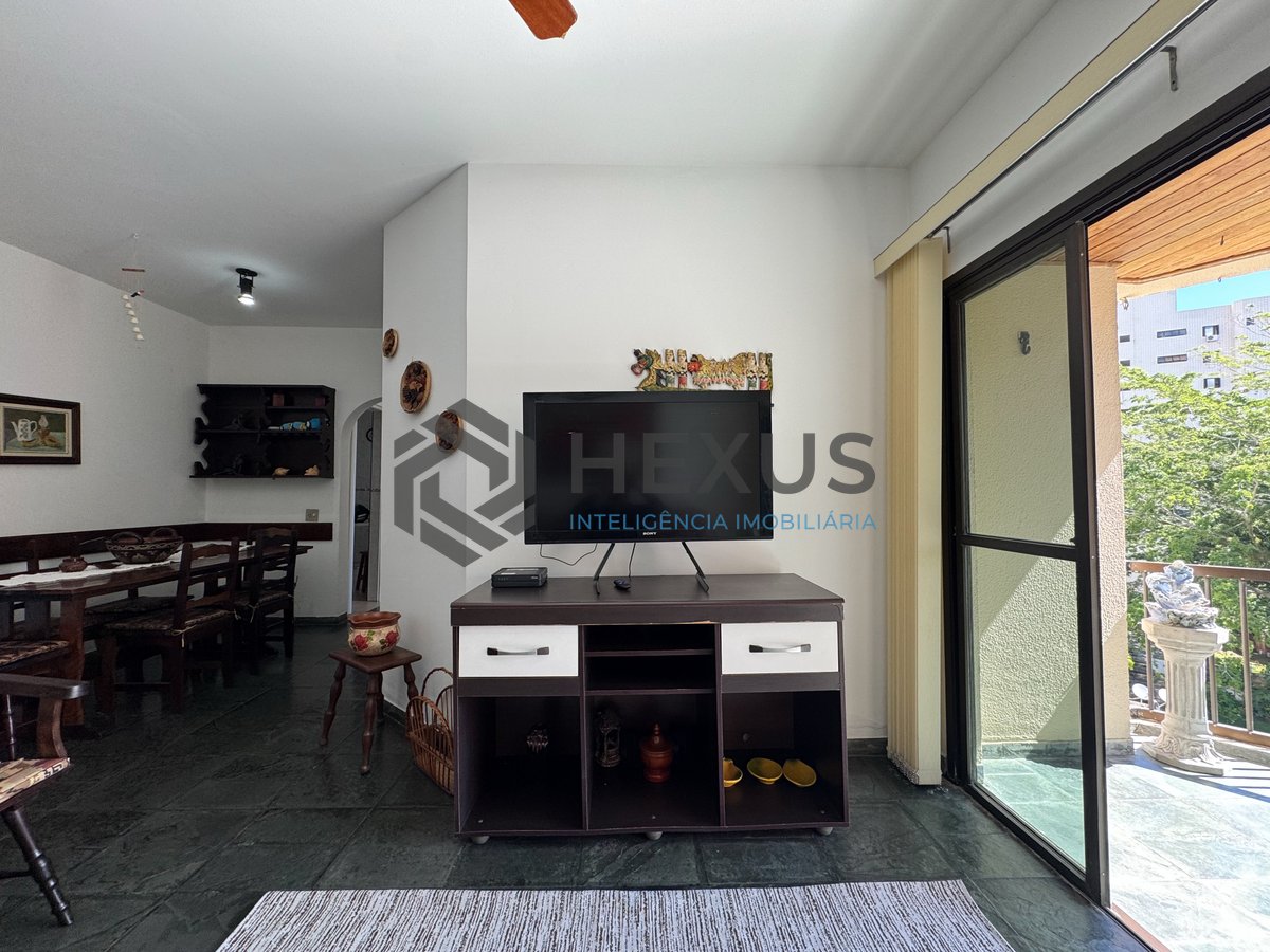 Foto 4 de Apartamento com varanda e lazer na Praia das Asturias, Guaruja