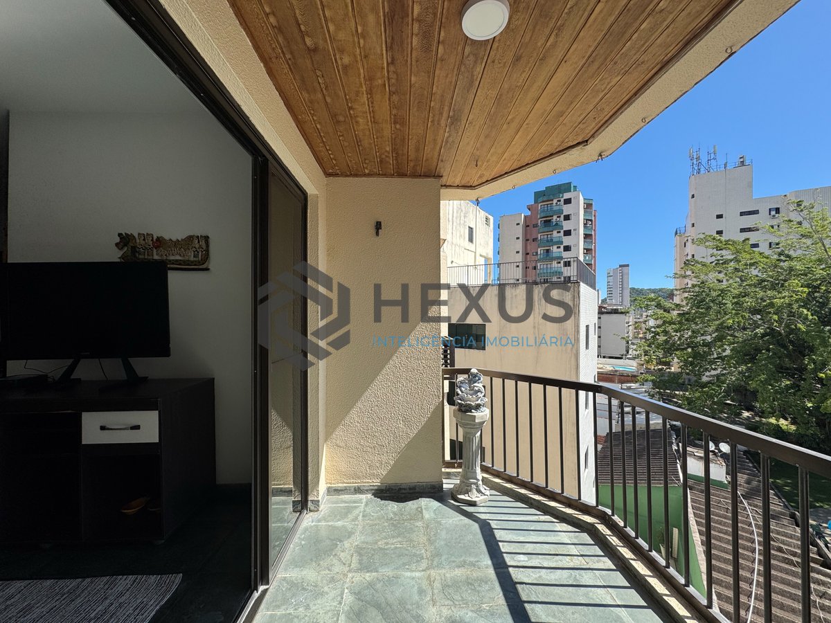 Foto 5 de Apartamento com varanda e lazer na Praia das Asturias, Guaruja