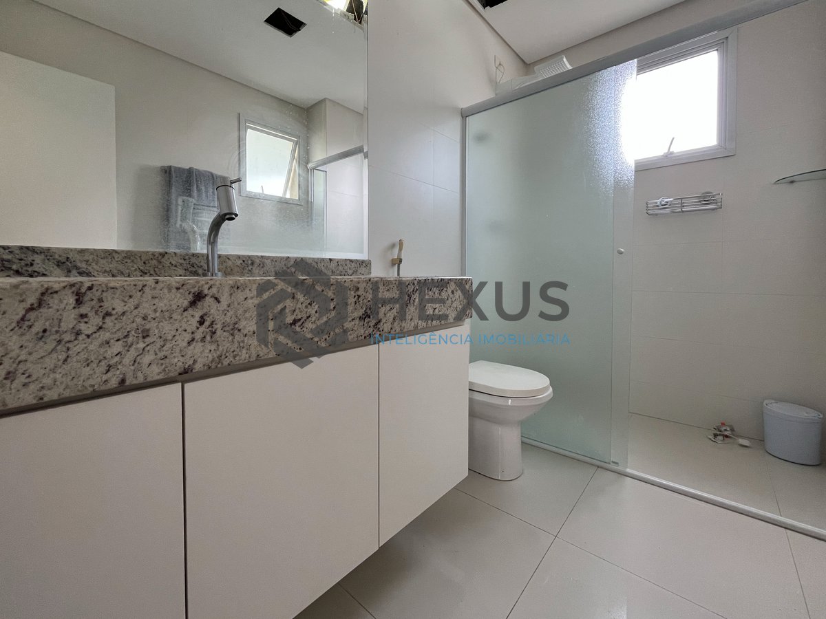 Foto 24 de Apartamento com varanda gourmet e lazer na Praia das Pitangueiras, Guaruja