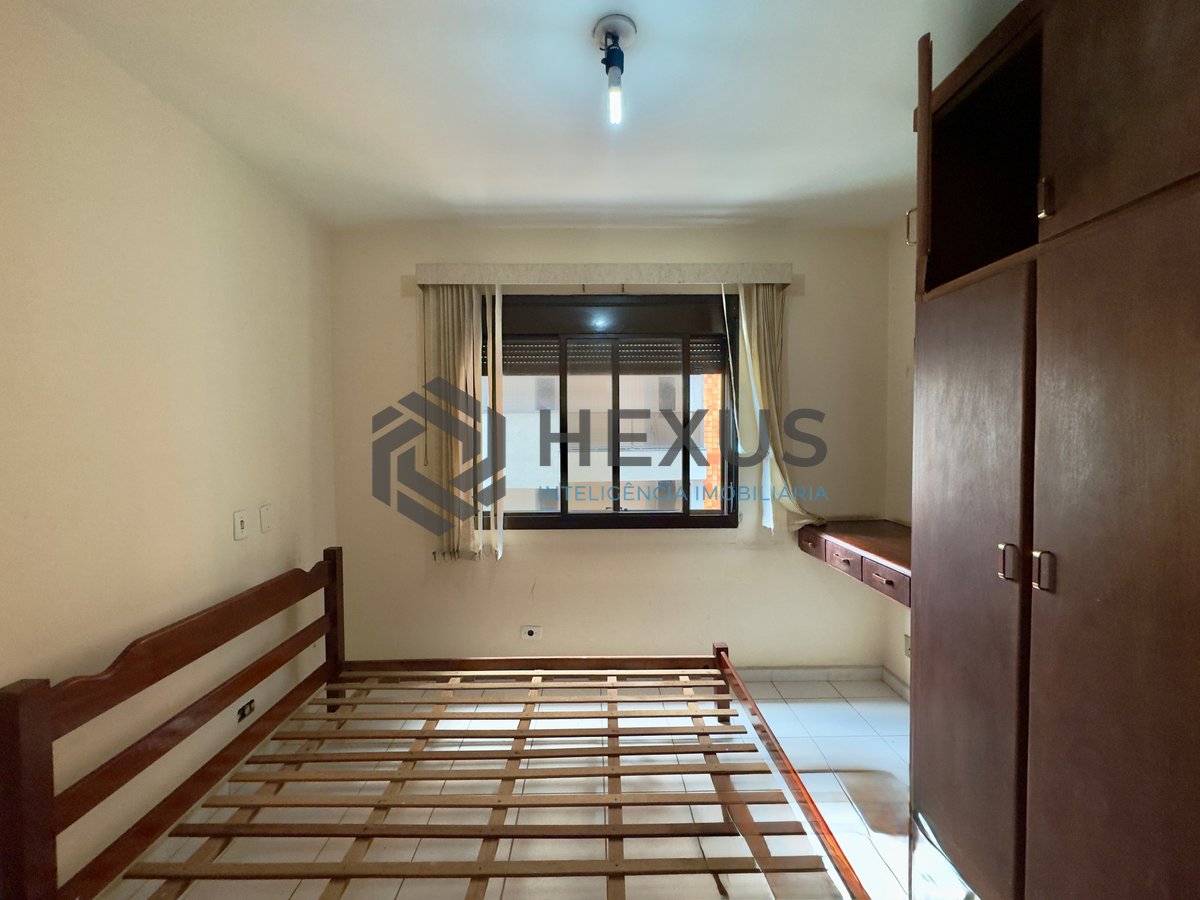 Foto 20 de Apartamento com varanda vista mar e lazer a uma quadra da Praia das Asturias, Guaruja