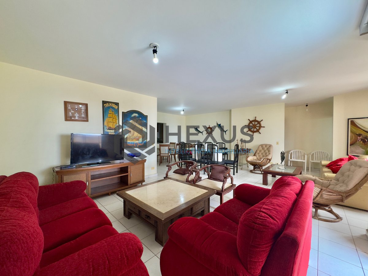 Foto 5 de Apartamento com varanda vista mar e lazer a uma quadra da Praia das Asturias, Guaruja
