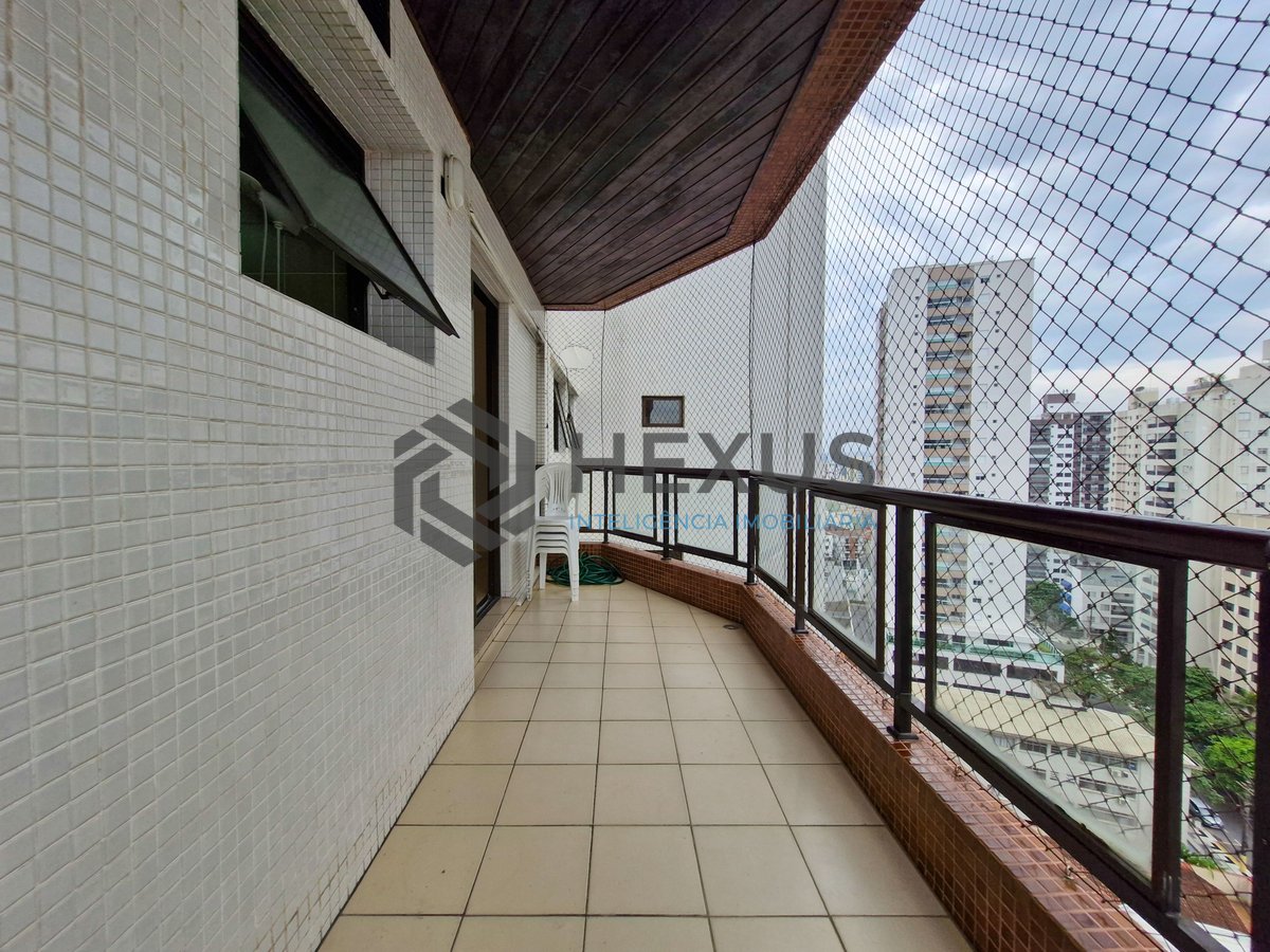 Foto 18 de Apartamento com varanda vista mar e lazer na beira mar da praia no Tombo, Guarujá