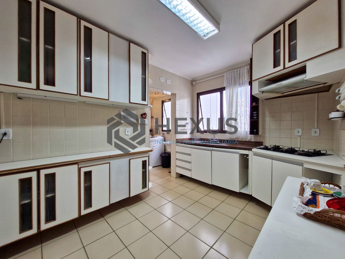 Foto 34 de Apartamento com varanda vista mar e lazer na beira mar da praia no Tombo, Guarujá