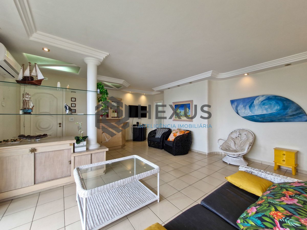 Foto 6 de Apartamento com varanda vista mar e lazer na beira mar da praia no Tombo, Guarujá