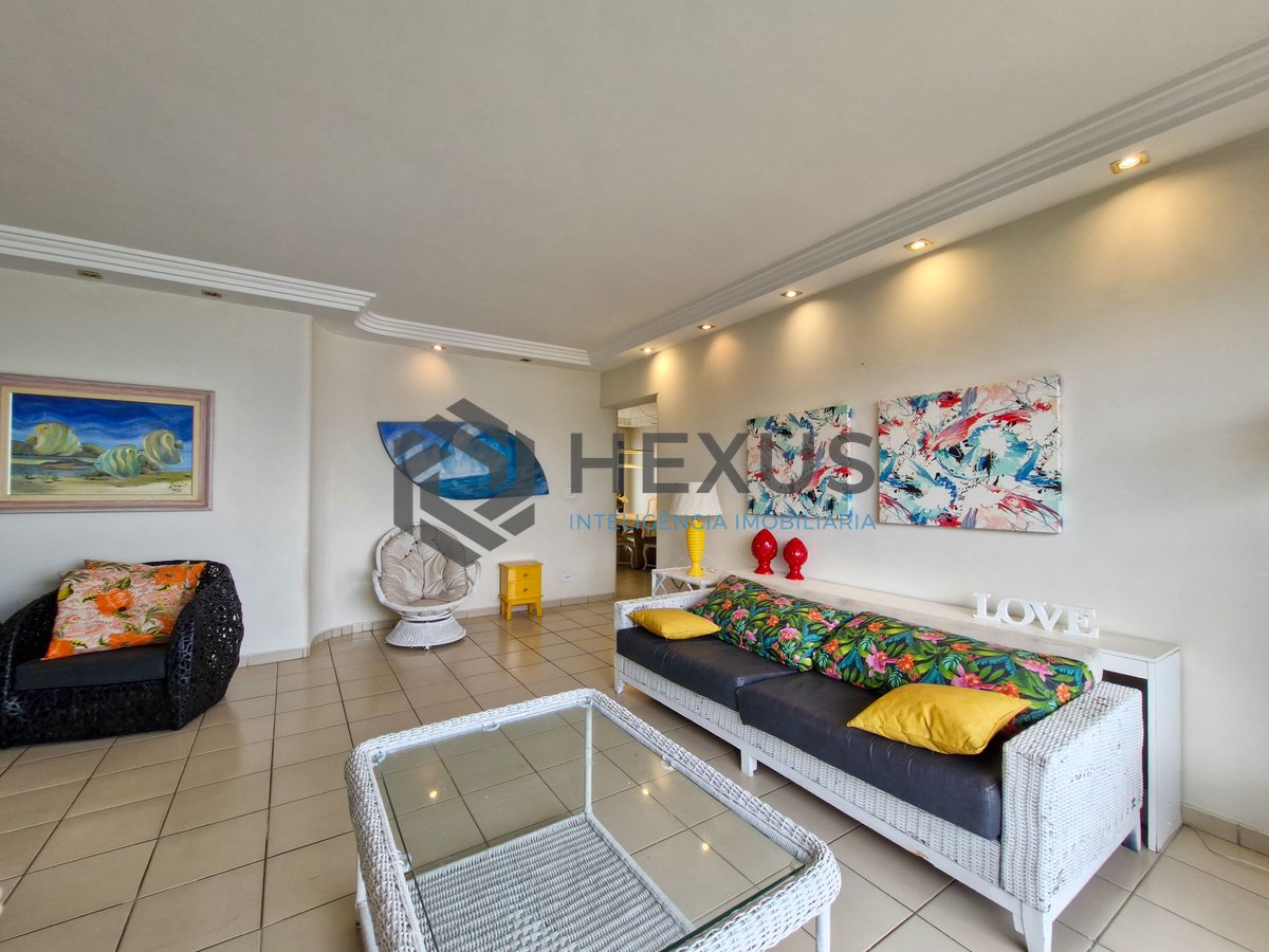 Foto 9 de Apartamento com varanda vista mar e lazer na beira mar da praia no Tombo, Guarujá