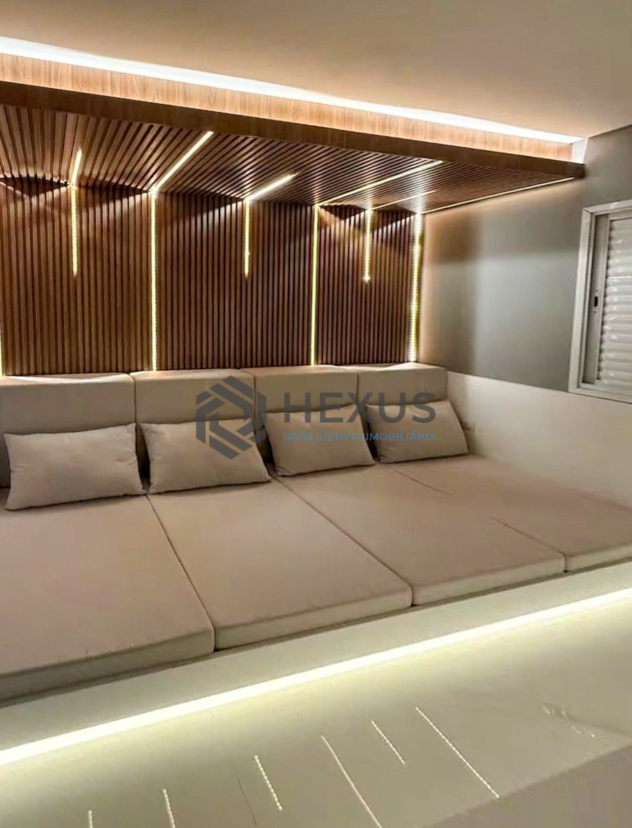 Foto 34 de Apartamento reformado com varanda gourmet e lazer na Praia da Enseada, Guaruja