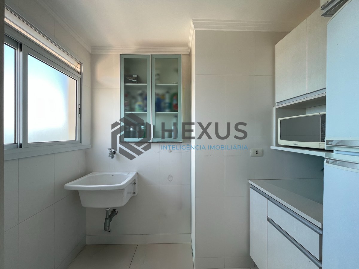 Foto 11 de Apartamento varanda gourmet e lazer na região da Brunella na Praia da Enseada, Guaruja