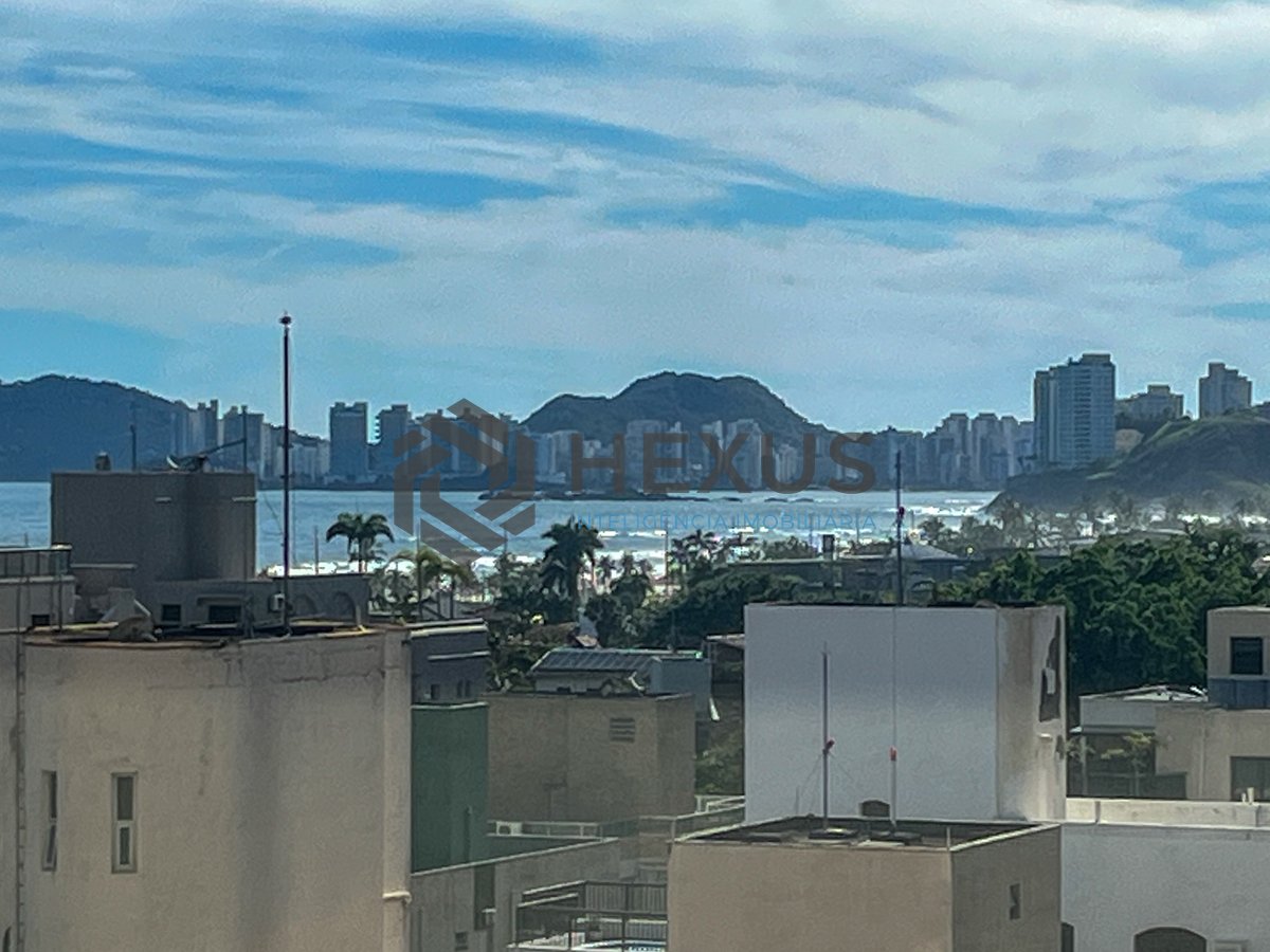 Foto 16 de Apartamento com varanda gourmet e lazer na região da Brunella na Praia da Enseada, Guaruja