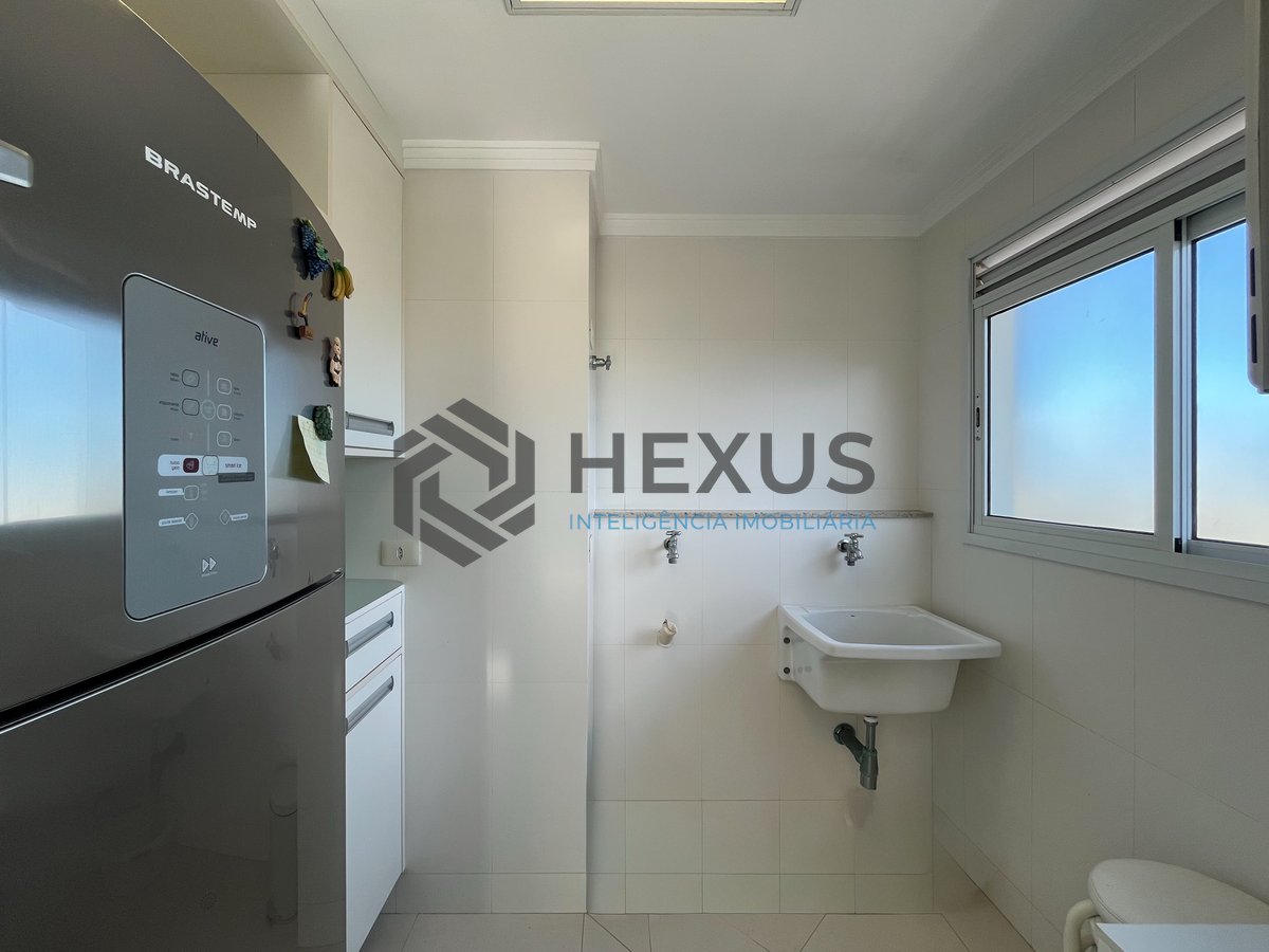 Foto 21 de Apartamento com varanda gourmet e lazer na região da Brunella na Praia da Enseada, Guaruja