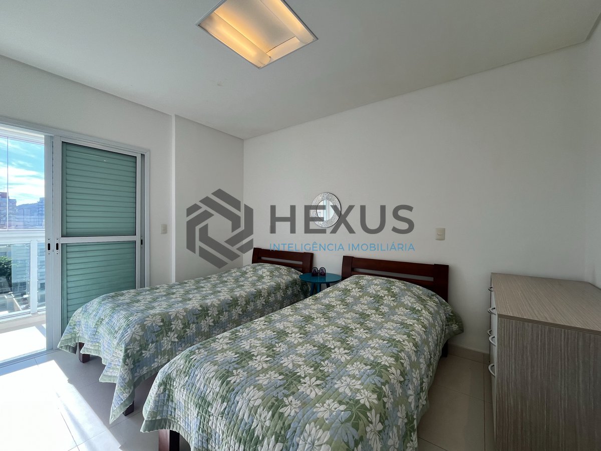 Foto 30 de Apartamento com varanda gourmet e lazer na região da Brunella na Praia da Enseada, Guaruja