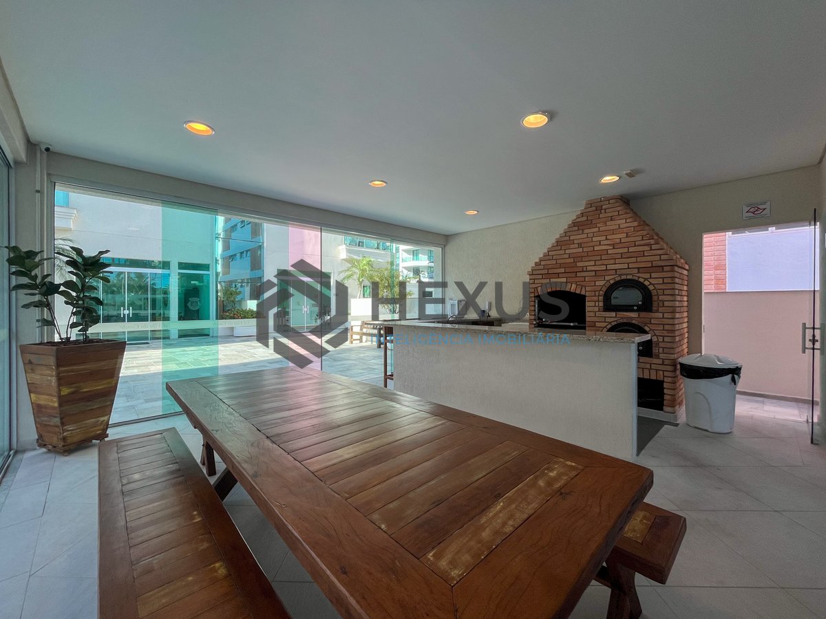 Foto 34 de Apartamento com varanda gourmet e lazer na região da Brunella na Praia da Enseada, Guaruja
