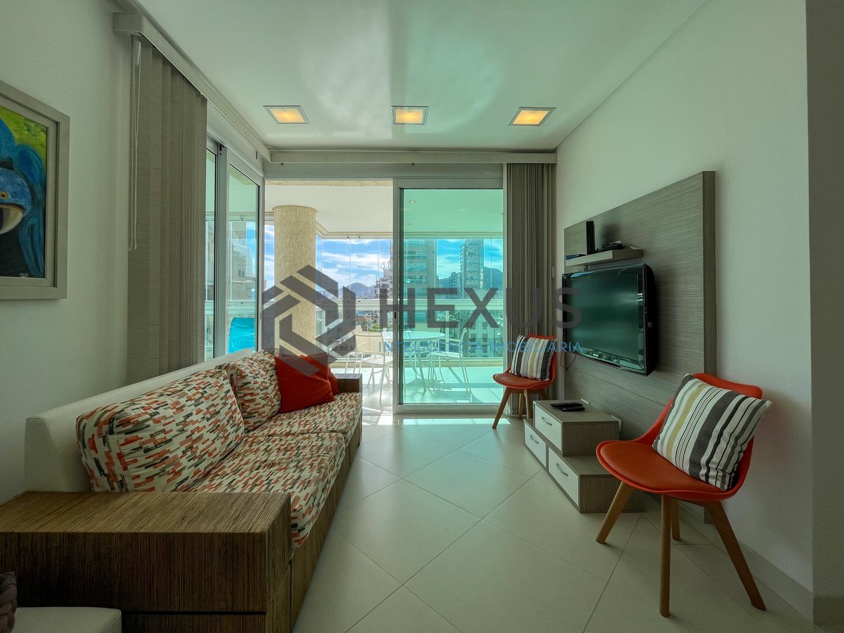 Foto 7 de Apartamento com varanda gourmet e lazer na região da Brunella na Praia da Enseada, Guaruja