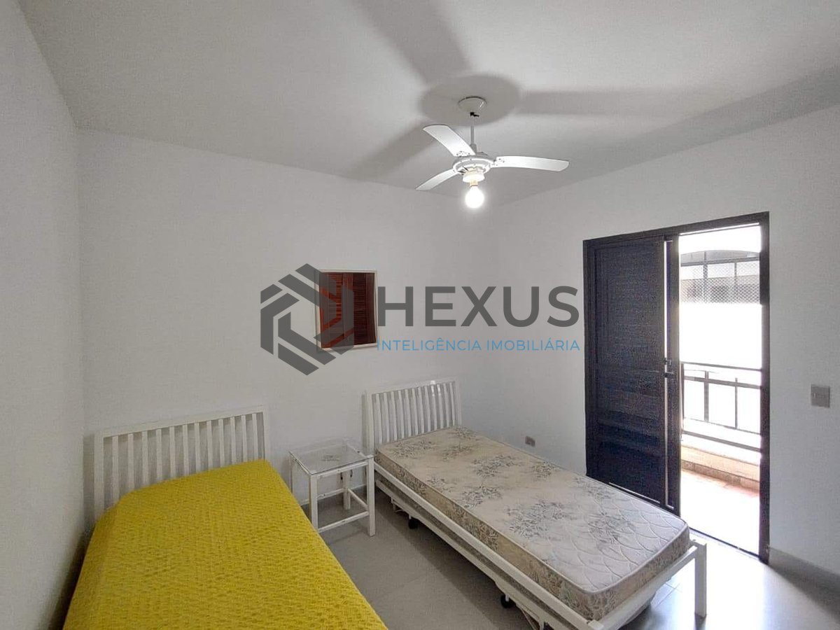 Foto 9 de Apartamento com varanda e lazer na Praia da Enseada, Guaruja