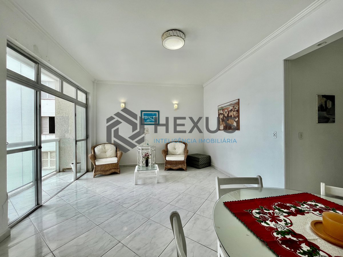 Foto 4 de Apartamento frente mar com varanda vista mar na Praia das Pitangueiras, Guaruja