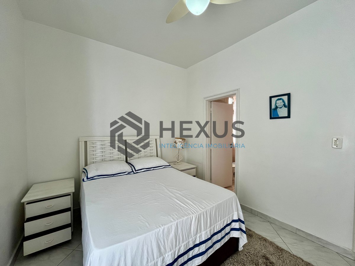 Foto 10 de Apartamento frente mar com varanda vista mar na Praia das Pitangueiras, Guaruja