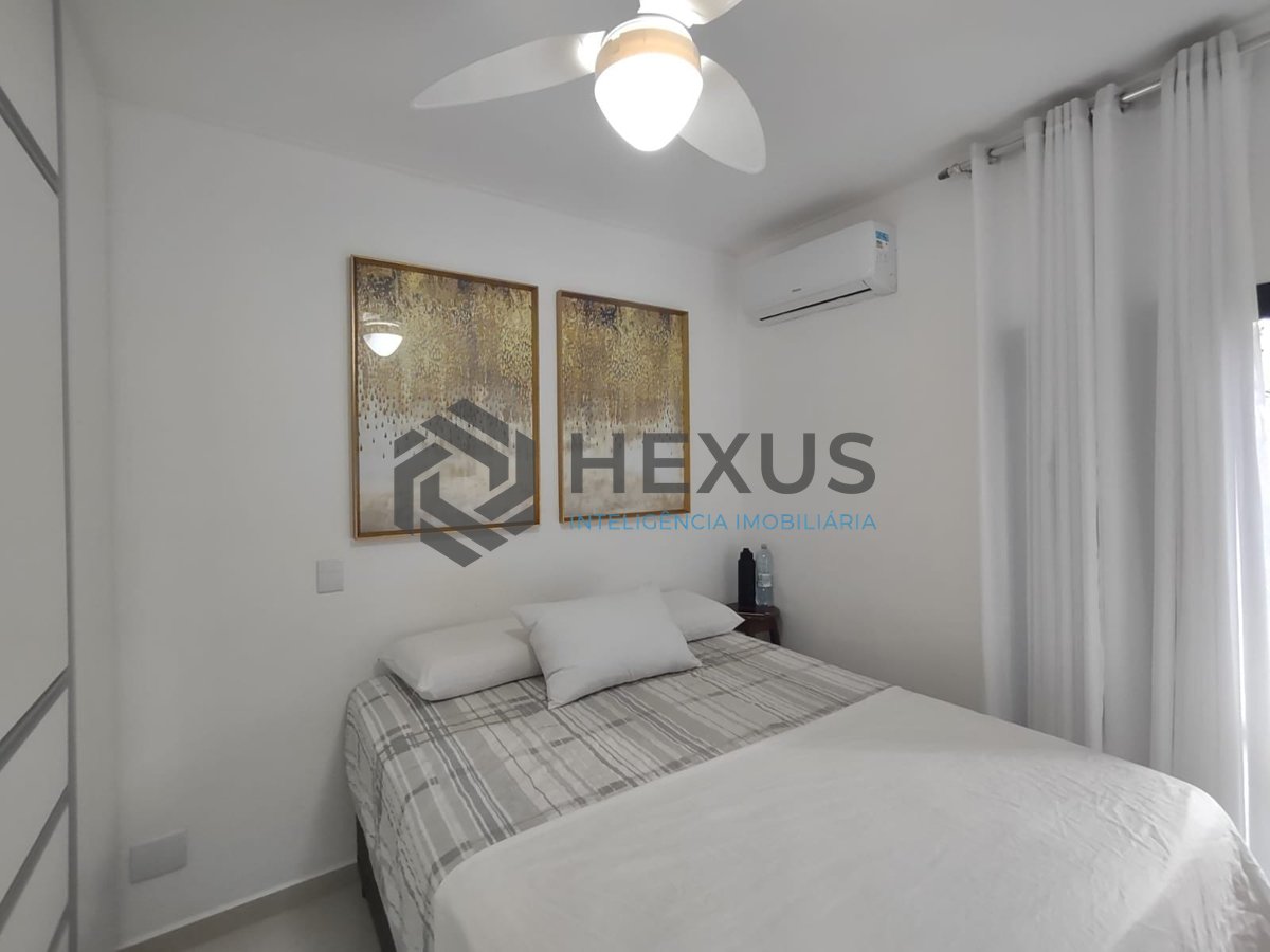 Foto 13 de Apartamento com varanda e lazer na Praia da Enseada, Guaruja