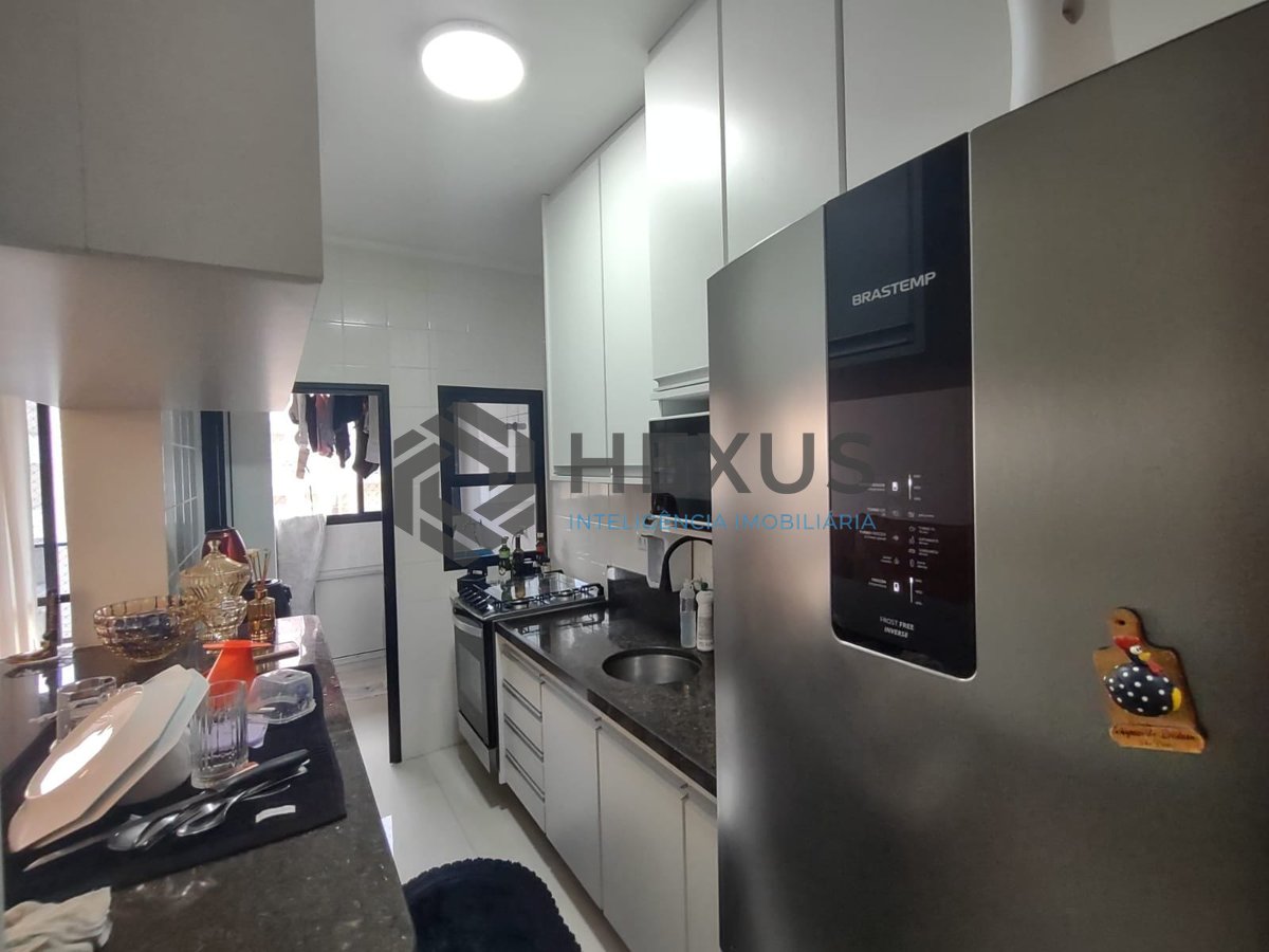 Foto 17 de Apartamento com varanda e lazer na Praia da Enseada, Guaruja