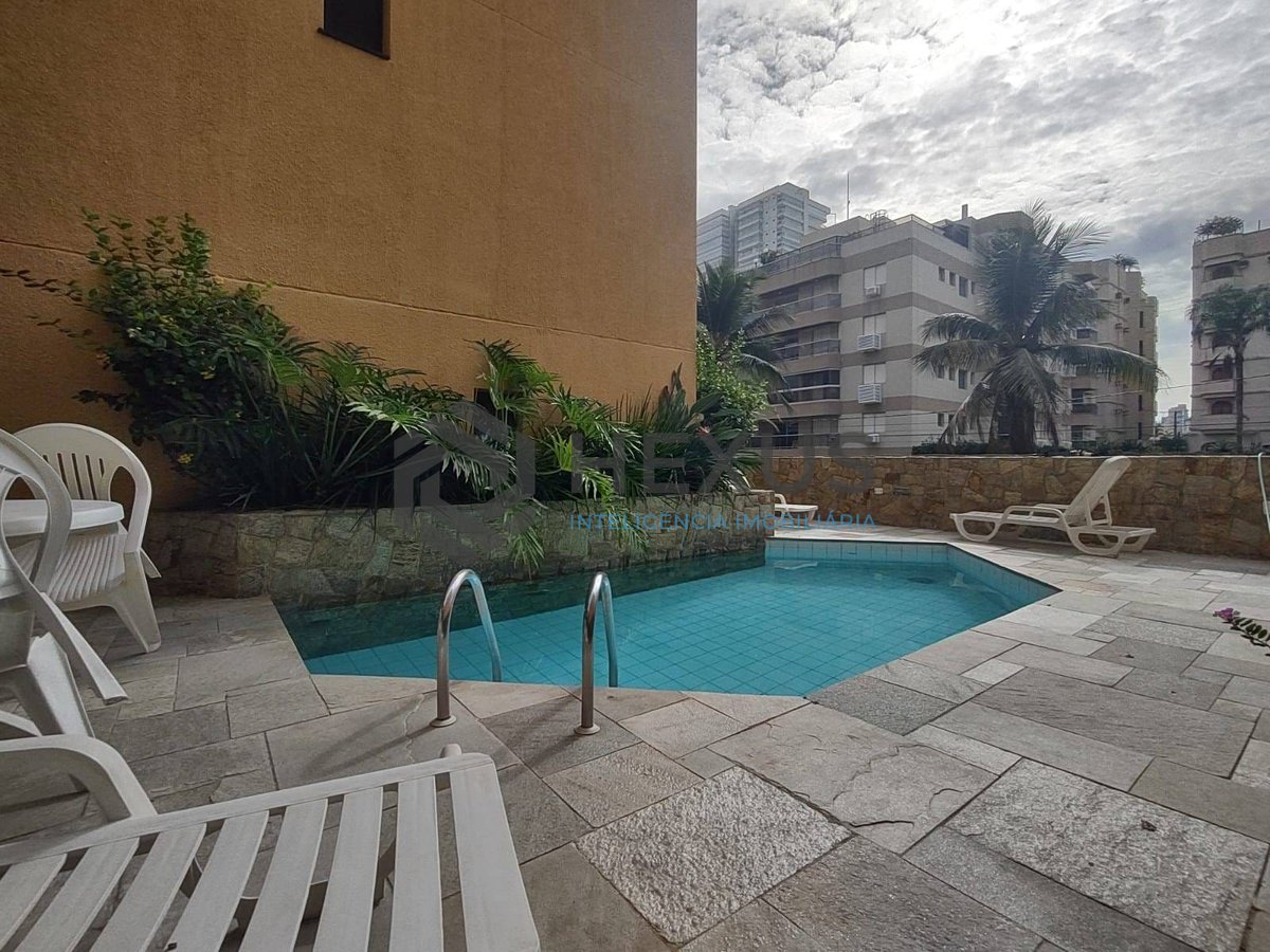 Foto 22 de Apartamento com varanda e lazer na Praia da Enseada, Guaruja