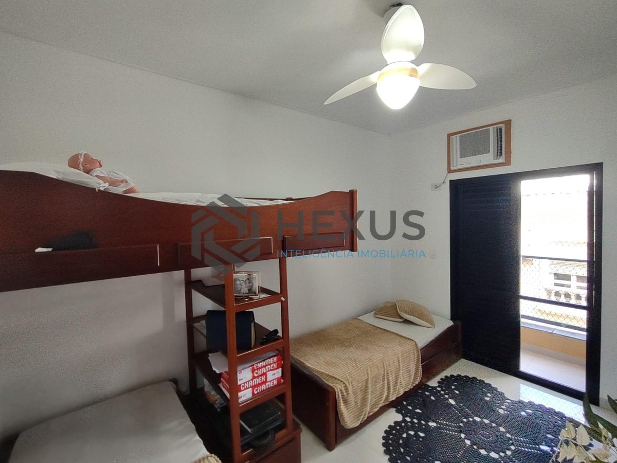 Foto 10 de Apartamento com varanda e lazer na Praia da Enseada, Guaruja