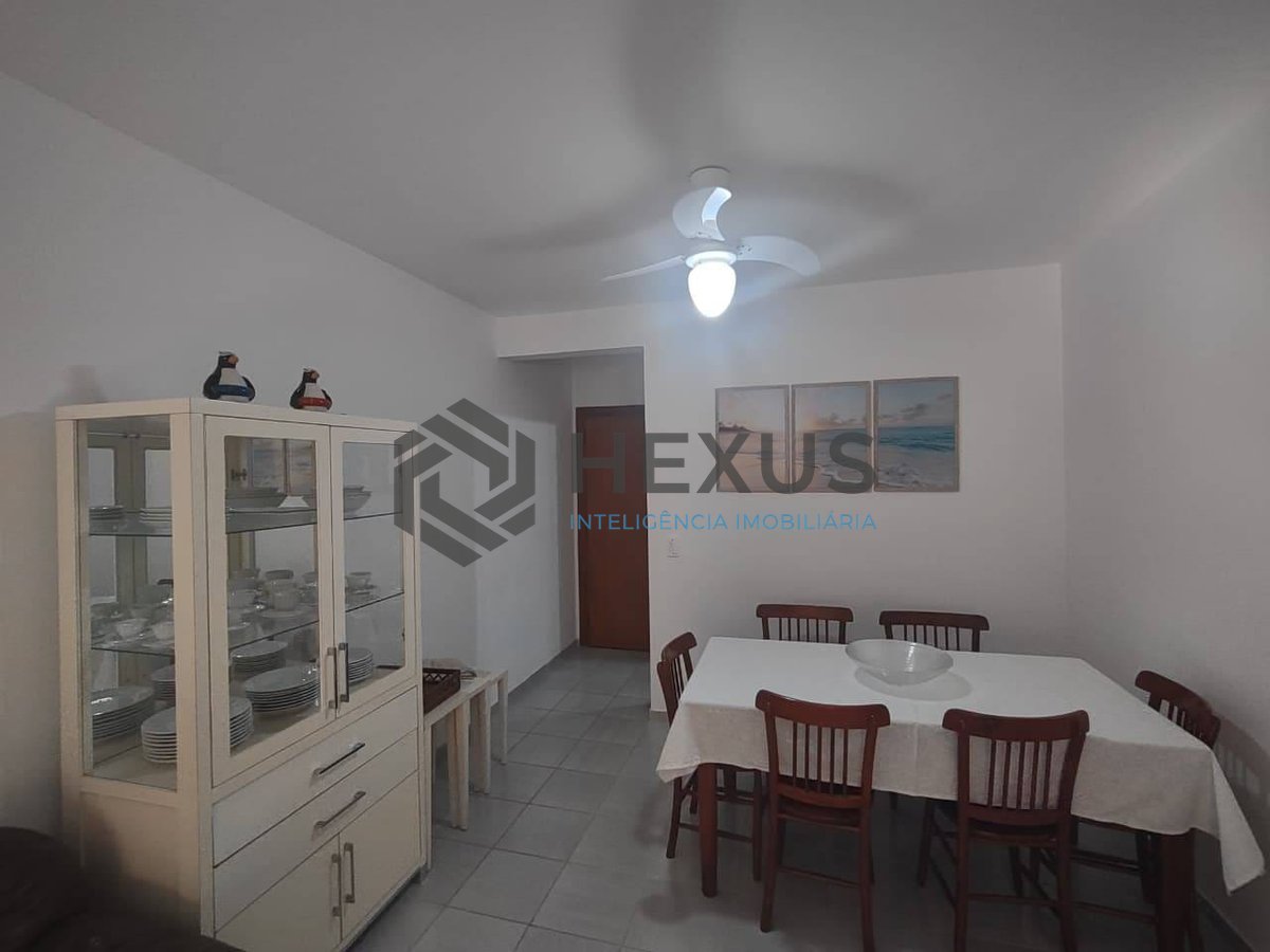 Foto 6 de Apartamento com varanda e lazer na Praia da Enseada, Guaruja