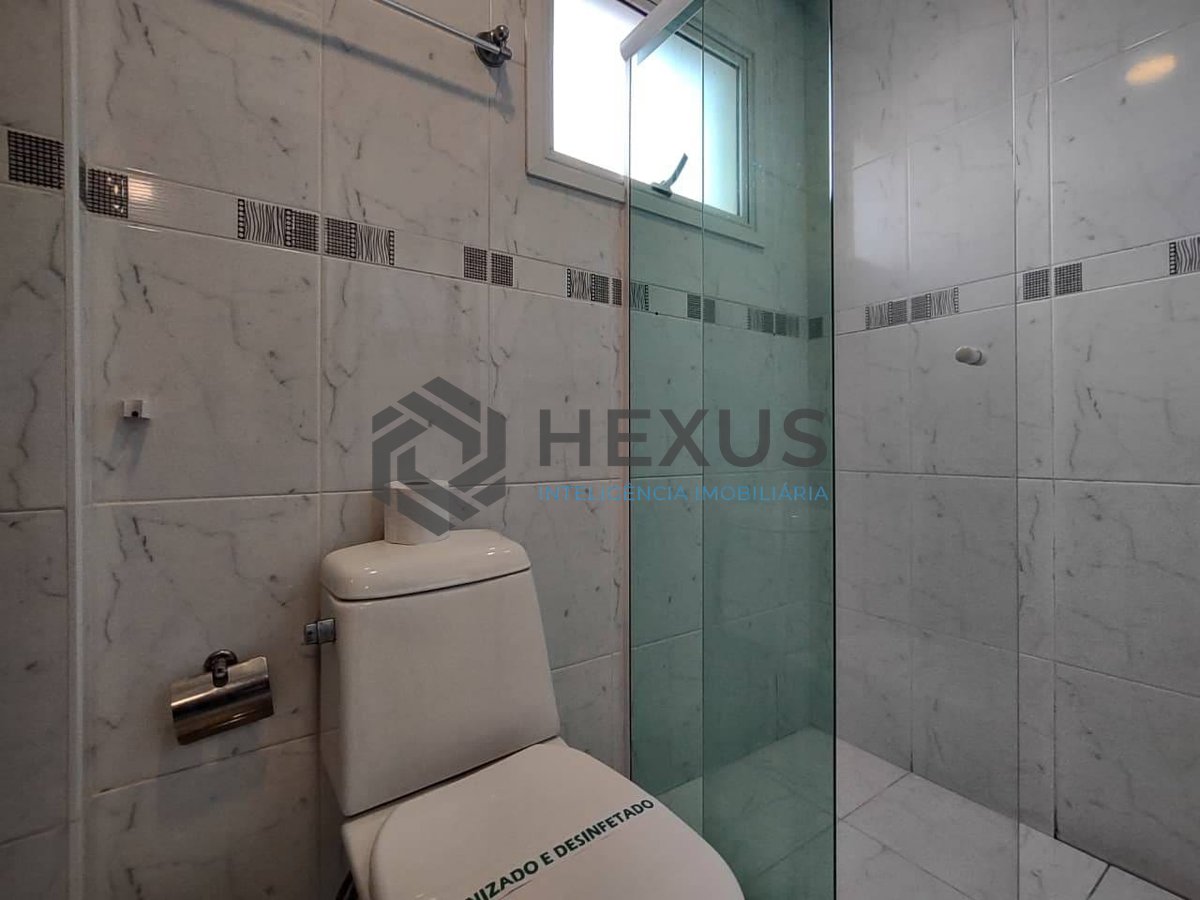 Foto 17 de Apartamento com varanda gourmet e lazer na Praia da Enseada, Guaruja