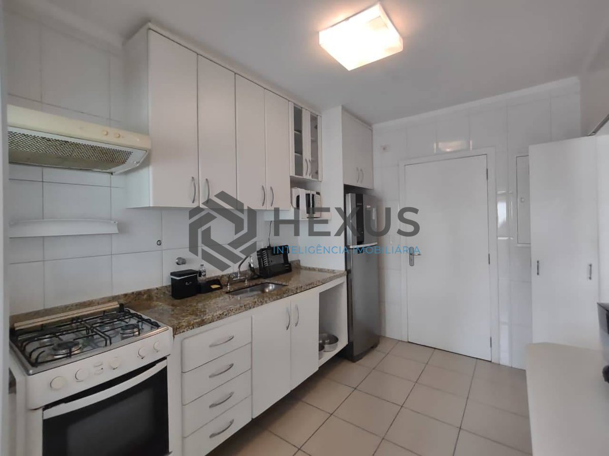 Foto 20 de Apartamento com varanda gourmet e lazer na Praia da Enseada, Guaruja