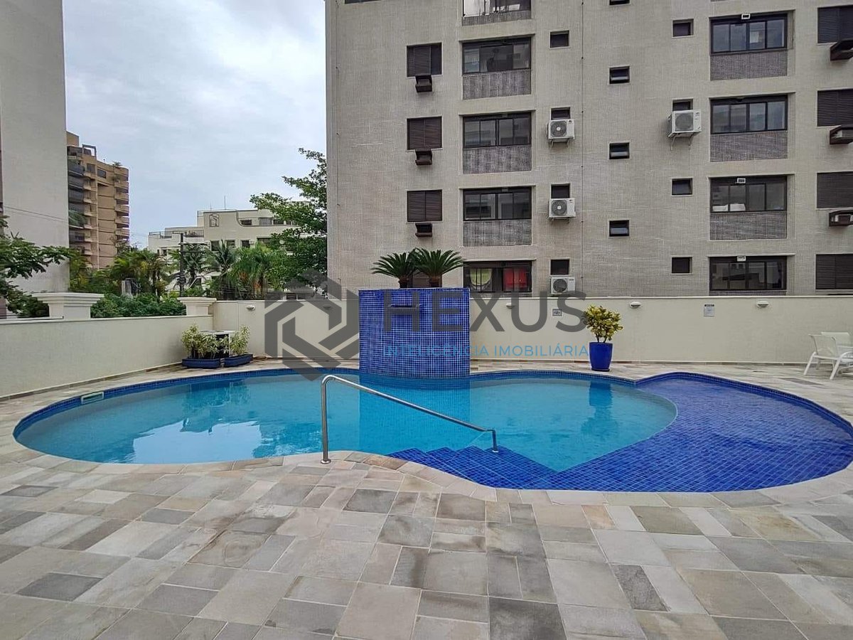 Foto 3 de Apartamento com varanda gourmet e lazer na Praia da Enseada, Guaruja