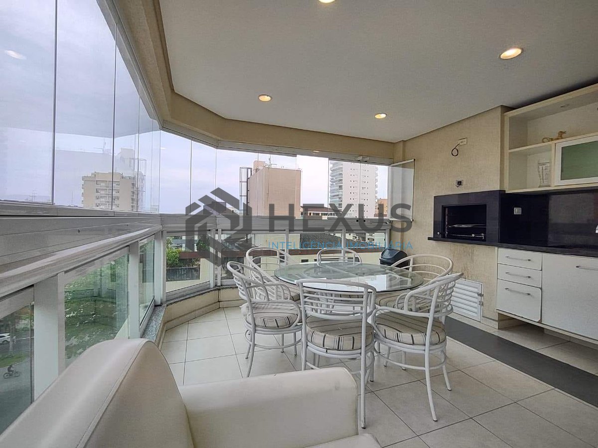 Foto 2 de Apartamento com varanda gourmet e lazer na Praia da Enseada, Guaruja