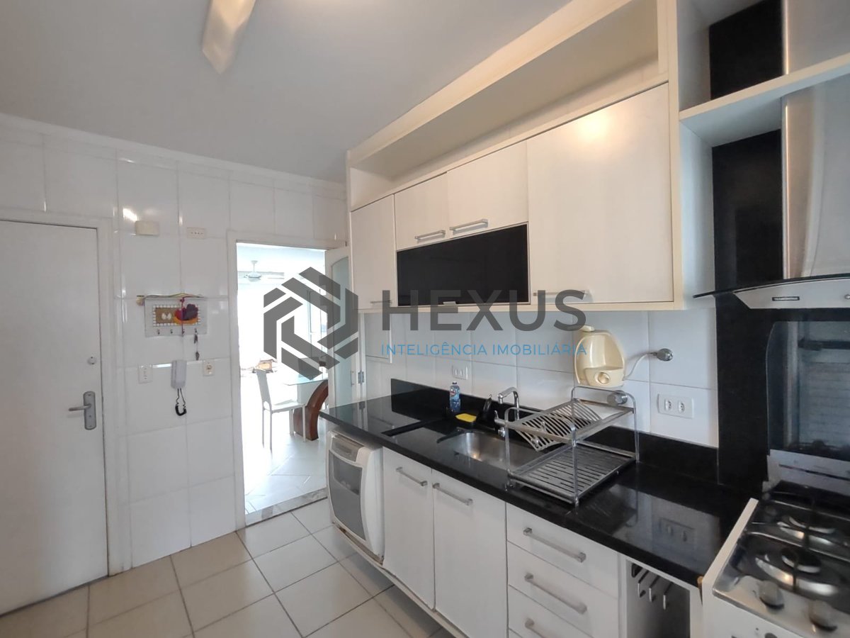 Foto 23 de Apartamento com varanda gourmet e lazer na Praia da Enseada, Guaruja