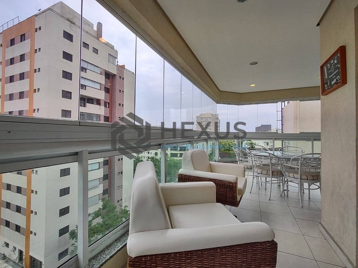 Foto 7 de Apartamento com varanda gourmet e lazer na Praia da Enseada, Guaruja