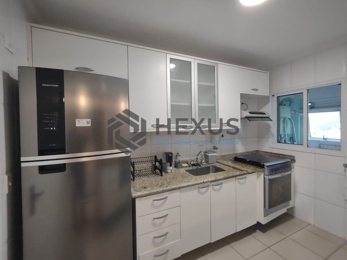 Foto 19 de Apartamento com varanda gourmet e lazer na Praia da Enseada, Guaruja
