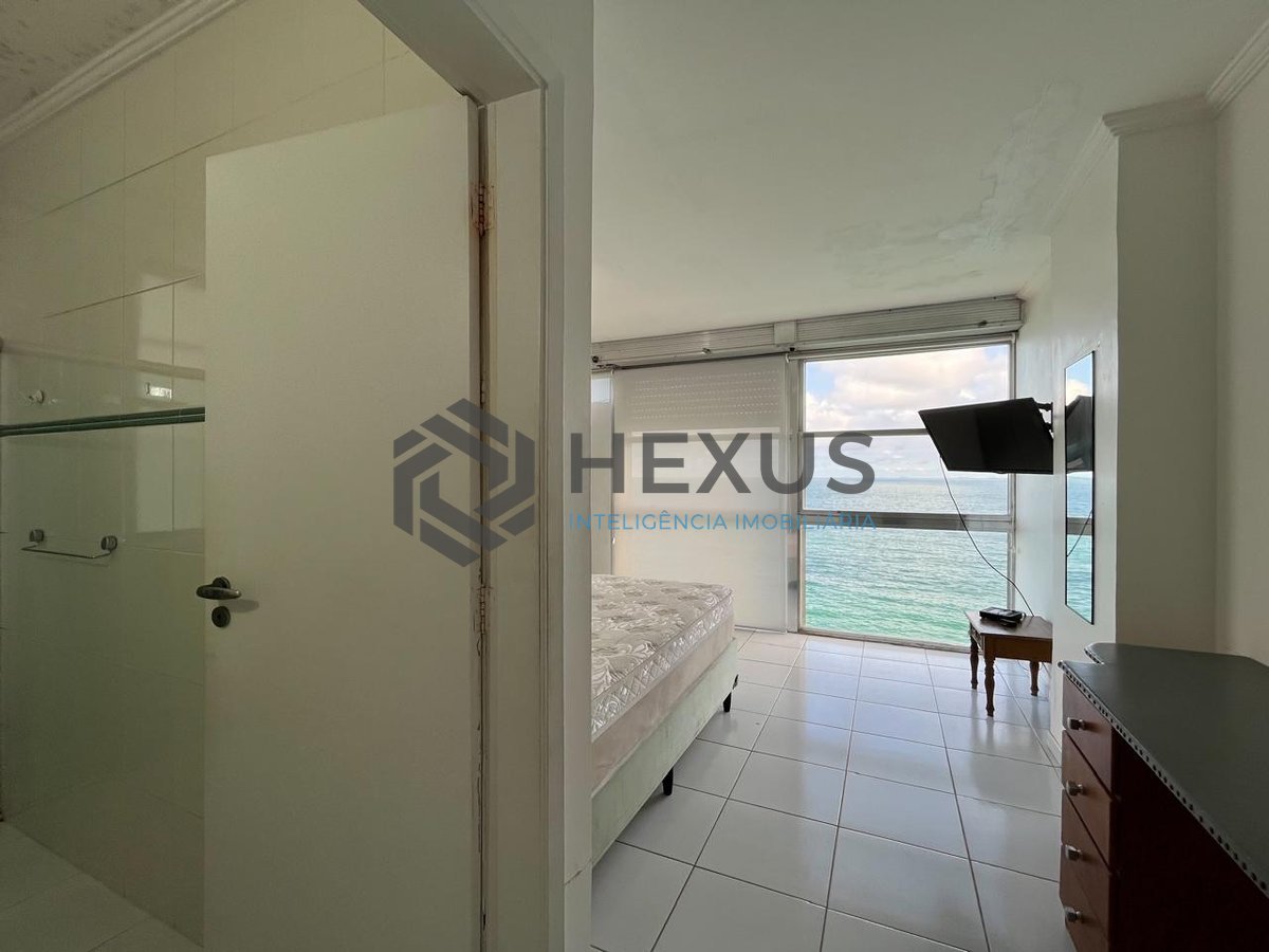 Foto 15 de Apartamento reformado frente mar na Praia das Pitangueiras, Guaruja