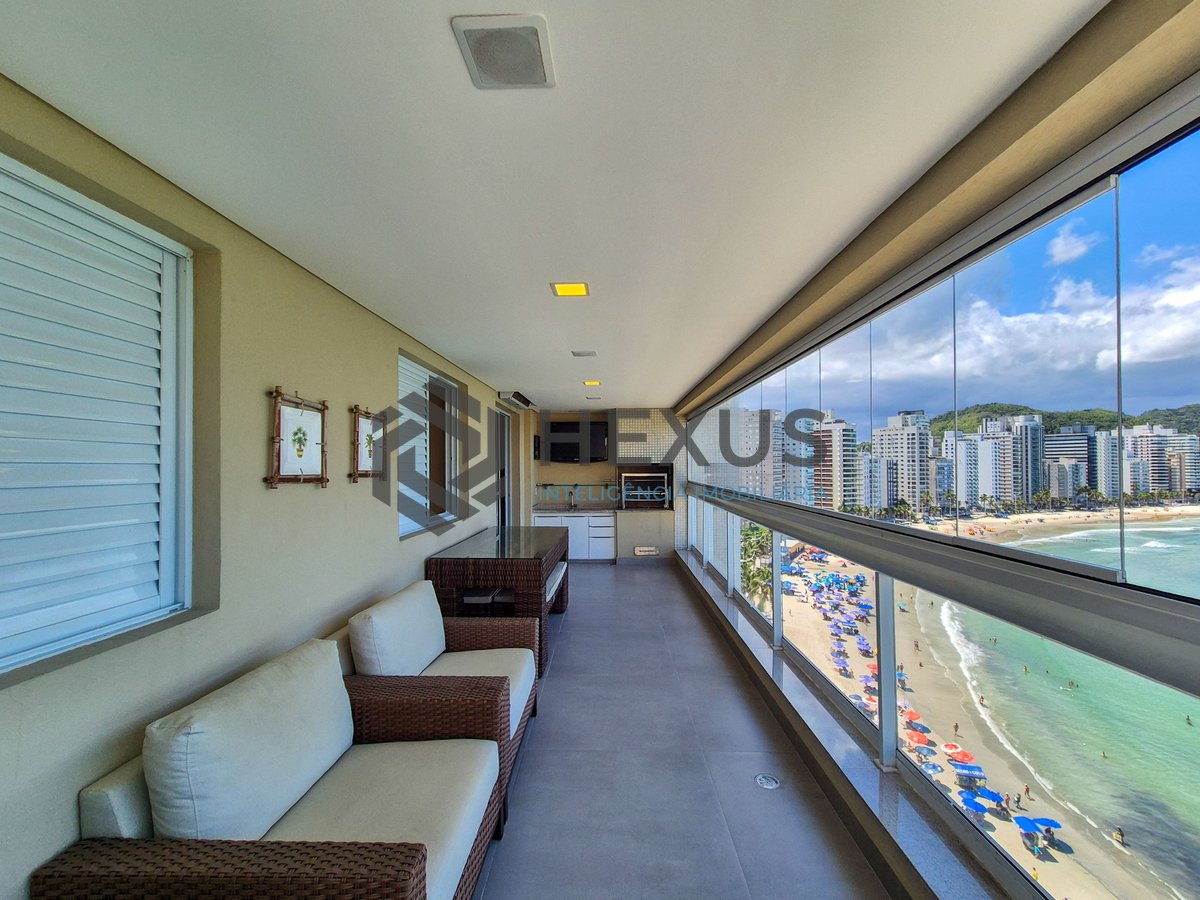 Foto 2 de Apartamento reformado frente mar com varanda gourmet e lazer em prédio novo na Praia das Asturias, Guaruja