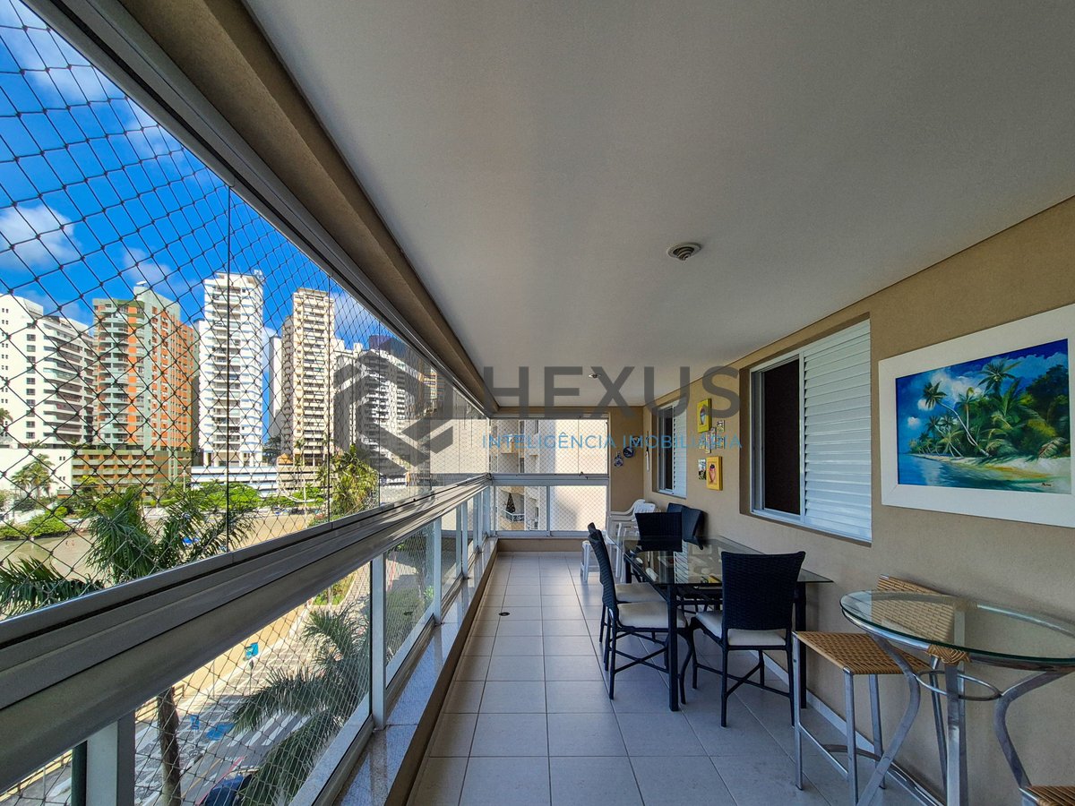 Foto 8 de Apartamento reformado frente mar com varanda gourmet e lazer em prédio novo na Praia das Asturias, Guaruja