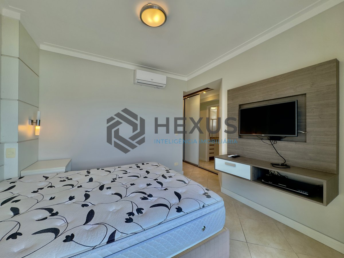 Foto 16 de Apartamento reformado frente mar com varanda gourmet vista mar e lazer na Praia das Asturias, Guaruja