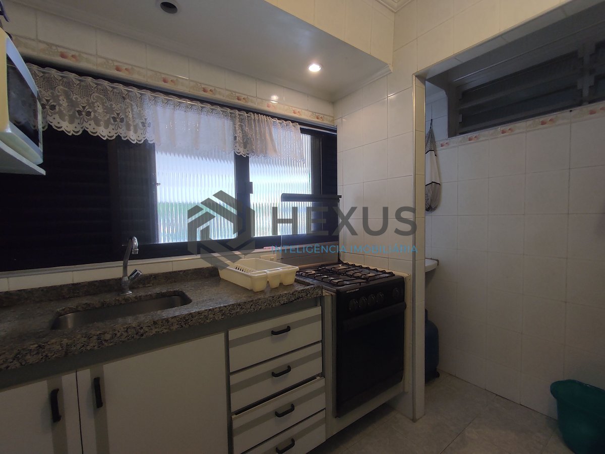 Foto 14 de Apartamento com custo baixo na Praia das Asturias, Guaruja