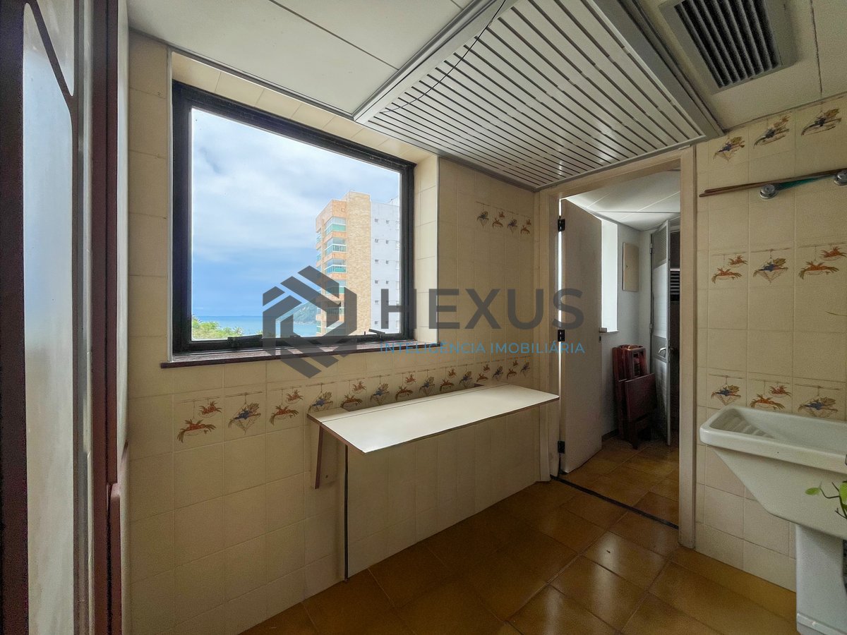 Foto 35 de Apartamento frente mar com varanda vista mar e lazer na Praia das Asturias, Guaruja
