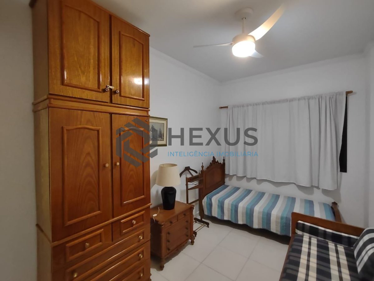 Foto 9 de Apartamento com varanda e lazer na Praia da Enseada, Guaruja